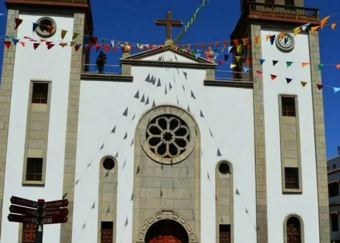 La Real Проживание в семье Сан-Николас